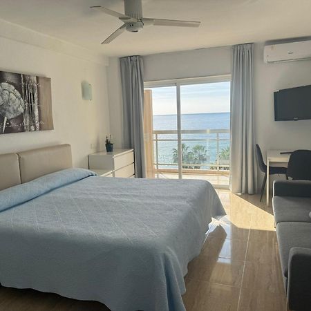 Apartahotel Chinasol Con Parking Y Desayuno Альмуньекар Экстерьер фото