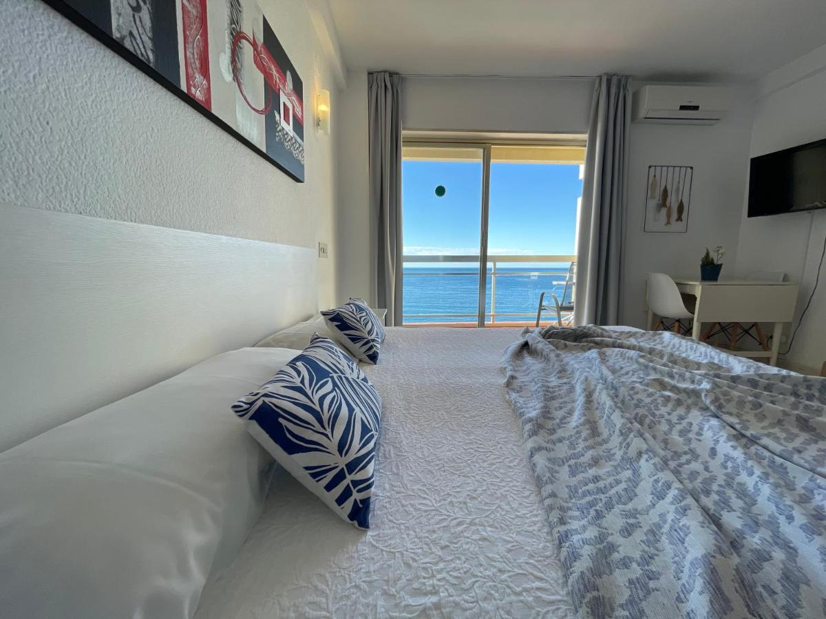 Apartahotel Chinasol Con Parking Y Desayuno Альмуньекар Экстерьер фото