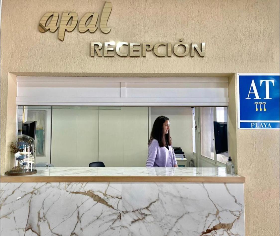 Apartahotel Chinasol Con Parking Y Desayuno Альмуньекар Экстерьер фото