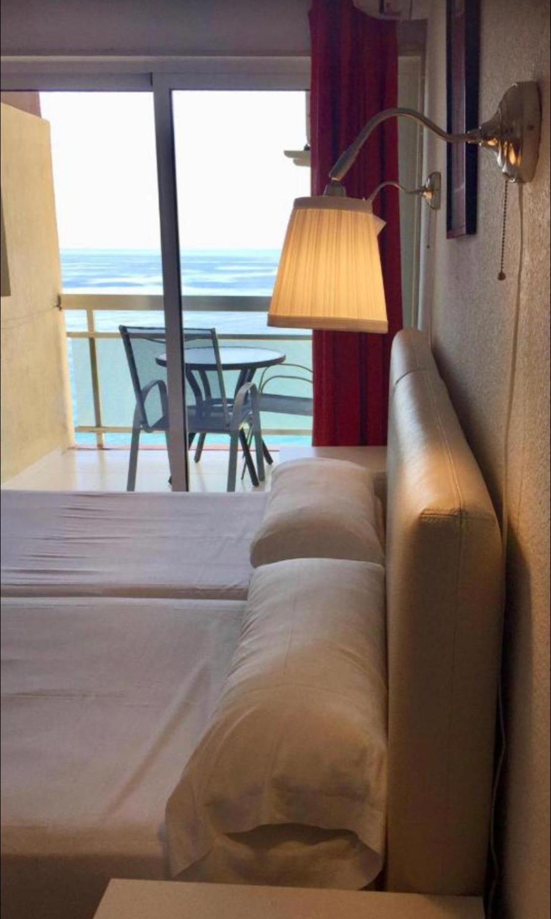 Apartahotel Chinasol Con Parking Y Desayuno Альмуньекар Экстерьер фото